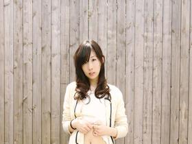 美女のおへそ　サンプル画像05